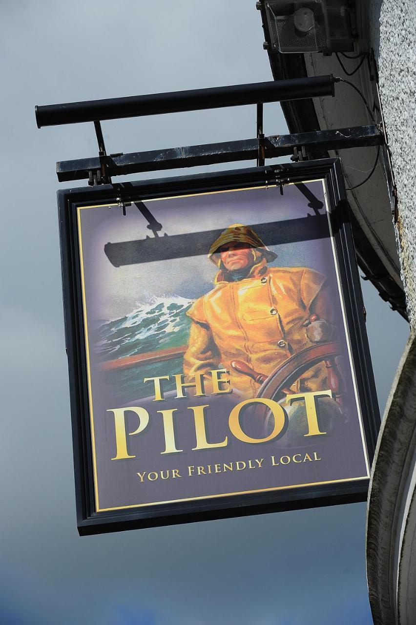 The Pilot Inn Истбурн Экстерьер фото